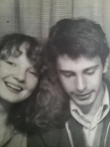 Another photo booth wonder, from the same period of Terran history